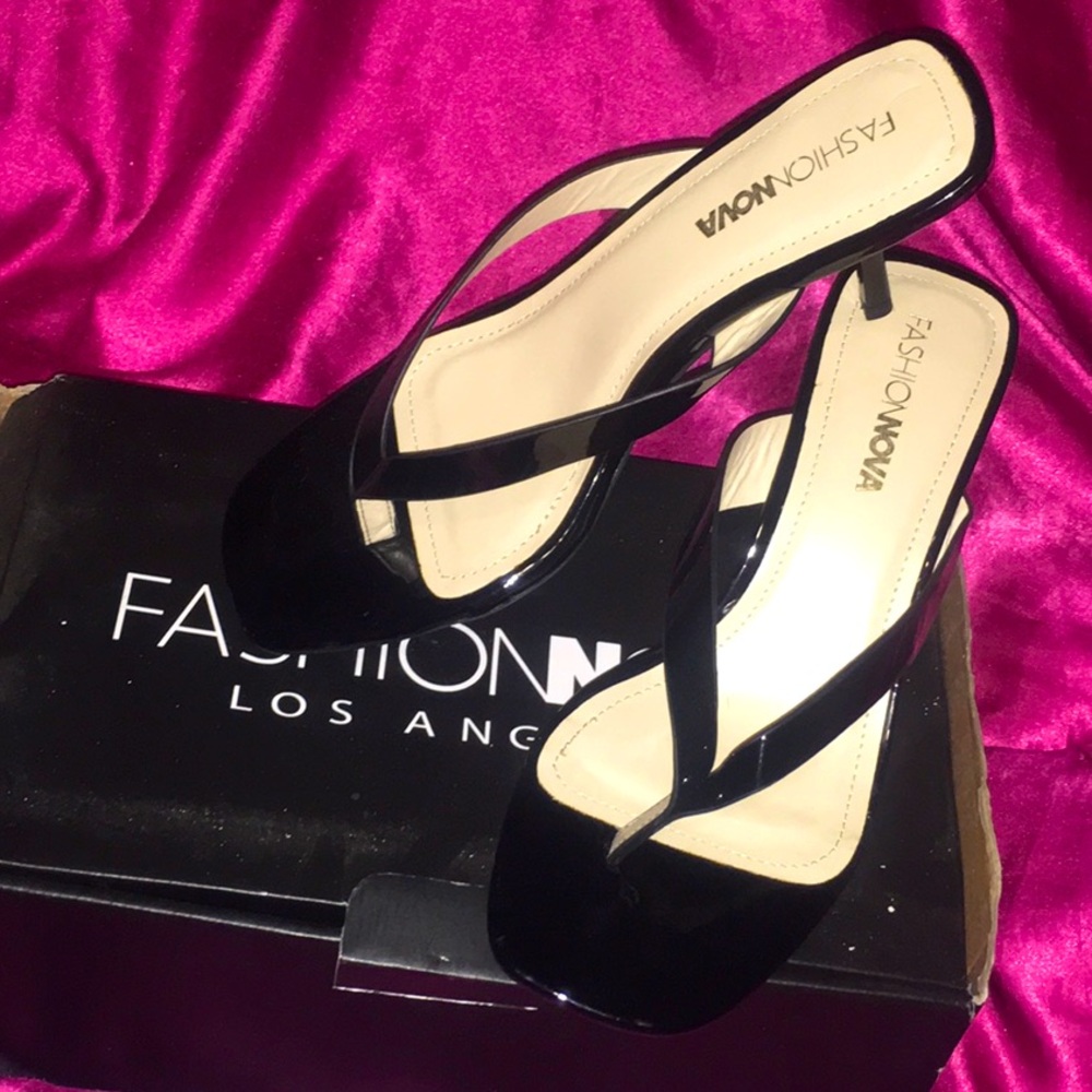 Baddie Kitten Heel 🖤✨💋 - Picture 6 of 6